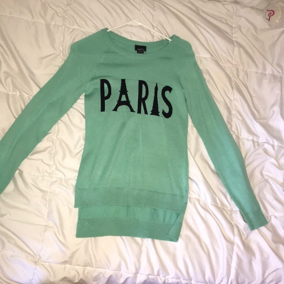 Mint green sweatshirt - Picture 1 of 1
